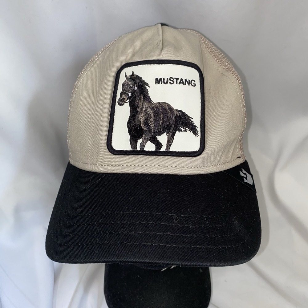 Goorin Bros The Farm‎ Mustang Horse Trucker Snapback Hat